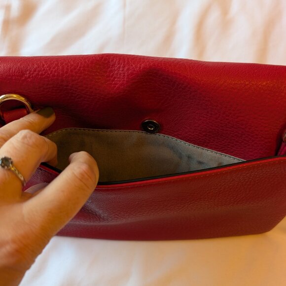 Poppy and Peonies Red Clutch - Picture 4 of 7